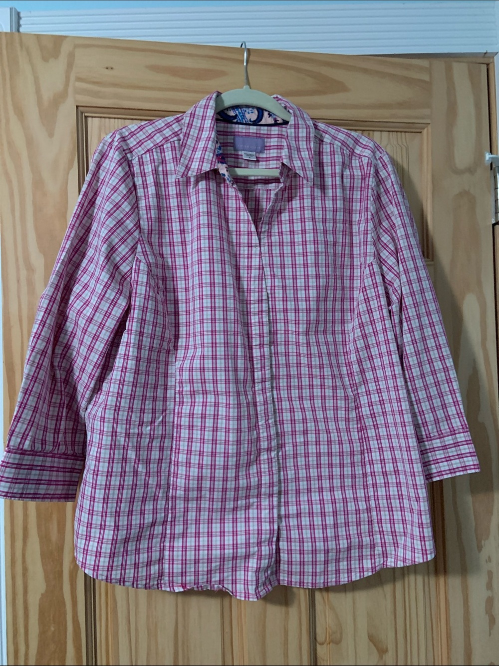 Lightweight Plaid Button Down Shirt with 3/4 Sleeve size XL Cotton Stretch Blend